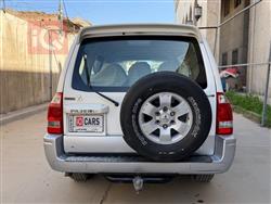 ميتسوبيشي باجيرو